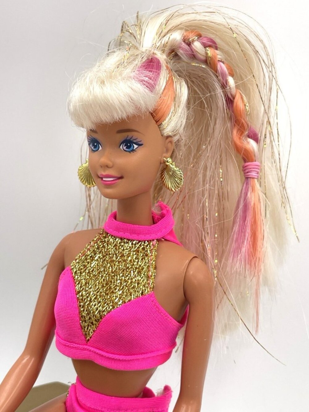 Vintage Splash'N Color Barbie Color Change Braid with Original Bikini & Earrings - Picture 3 of 14
